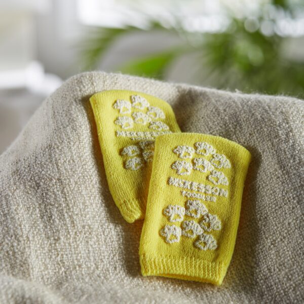 McKesson Terries Unisex Toddler Slipper Socks - Single Tread, Yellow, Part #40-3850 - Image 5