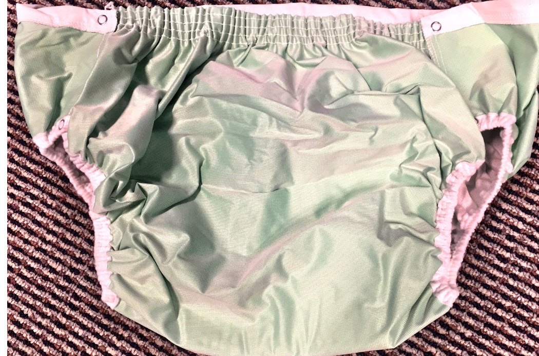 MediCare Unisex Adult Incontinence Brief Large Reusable Heavy Absorbency (Part No. M32-FBILG-TA)