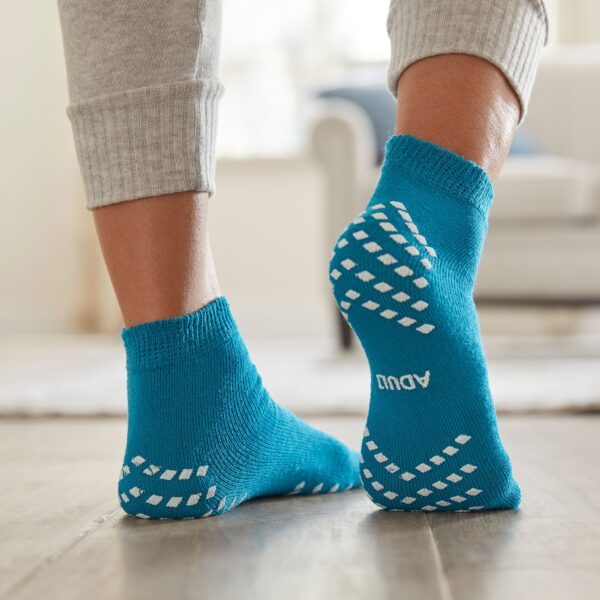 McKesson Unisex Adult Large Slipper Socks with Safety Tread - Teal, Part Number 16-SCE1 - Image 9