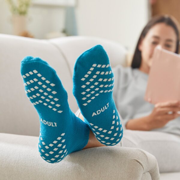 McKesson Unisex Adult Large Slipper Socks with Safety Tread - Teal, Part Number 16-SCE1 - Image 8