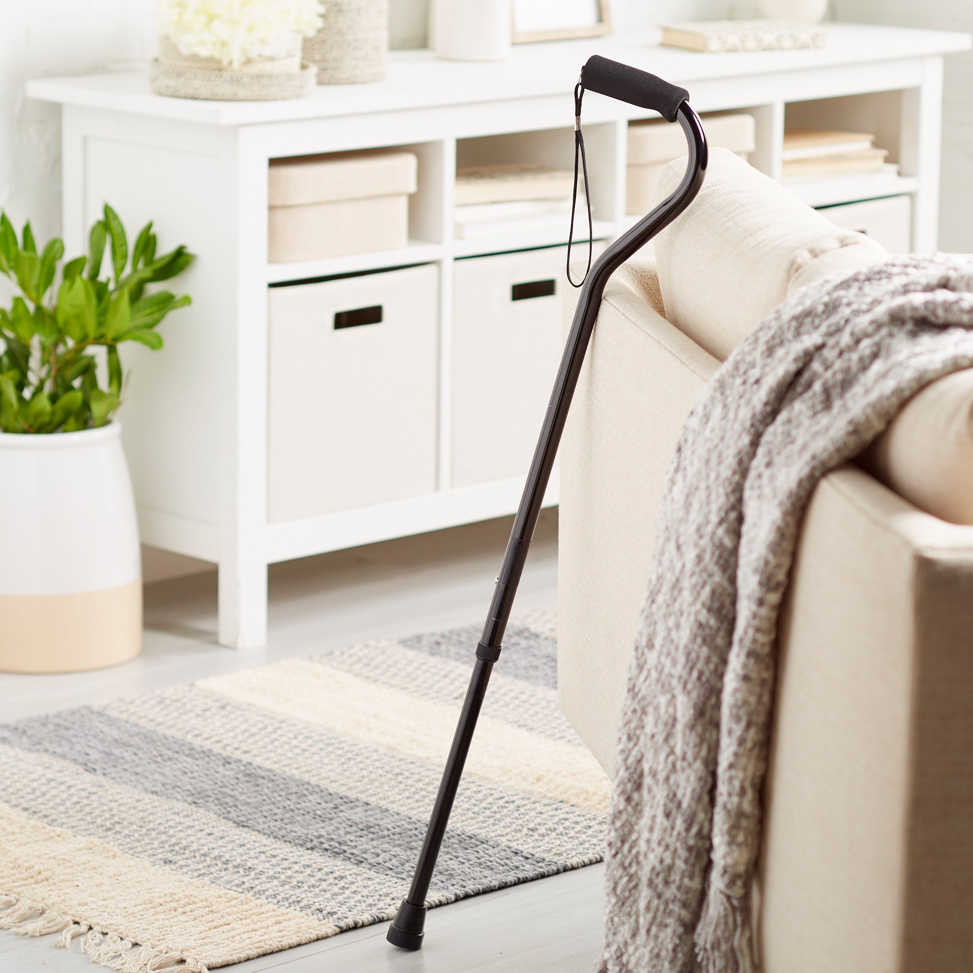 633d1ca1912d509a56c6575ee2d8382873a10b50-1