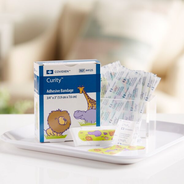 Curity* Zoo Design Adhesive Bandages, 3/4 x 3 Inch - Kid-Friendly Plastic Wound Care - Image 6