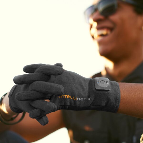 Intellinetix® Arthritis Vibrating Gloves, Medium – Pain Relief and Blood Circulation Support - Image 4
