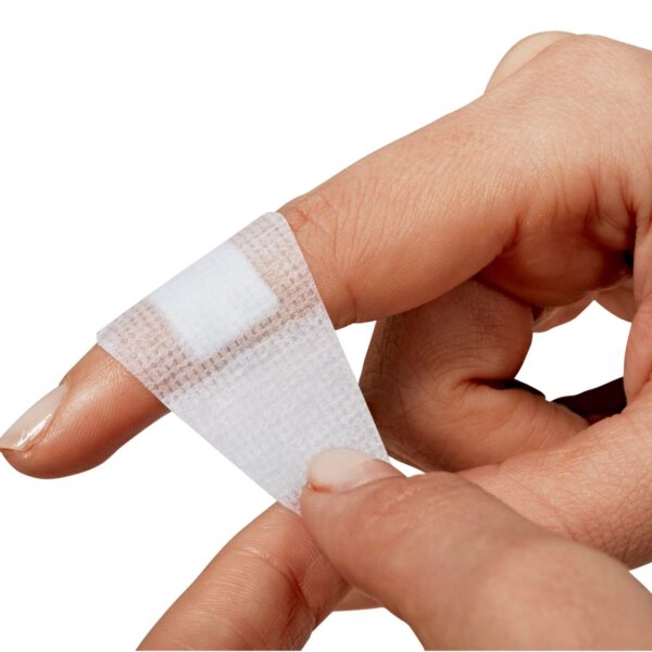 Nexcare* Sensitive Skin White Adhesive Bandages - Assorted Sizes for Gentle, Pain-Free Removal - Image 6