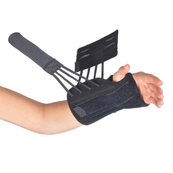 Titan Wrist™ Left Wrist Splint - Adjustable Support for Adult Hands - Image 2