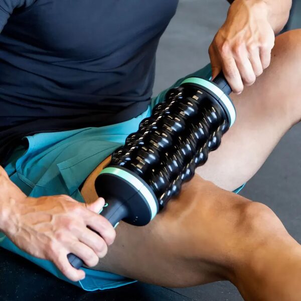 Chirp RPM Percussive Roller for Hand-Held Massagers - Black and Mint - Image 4